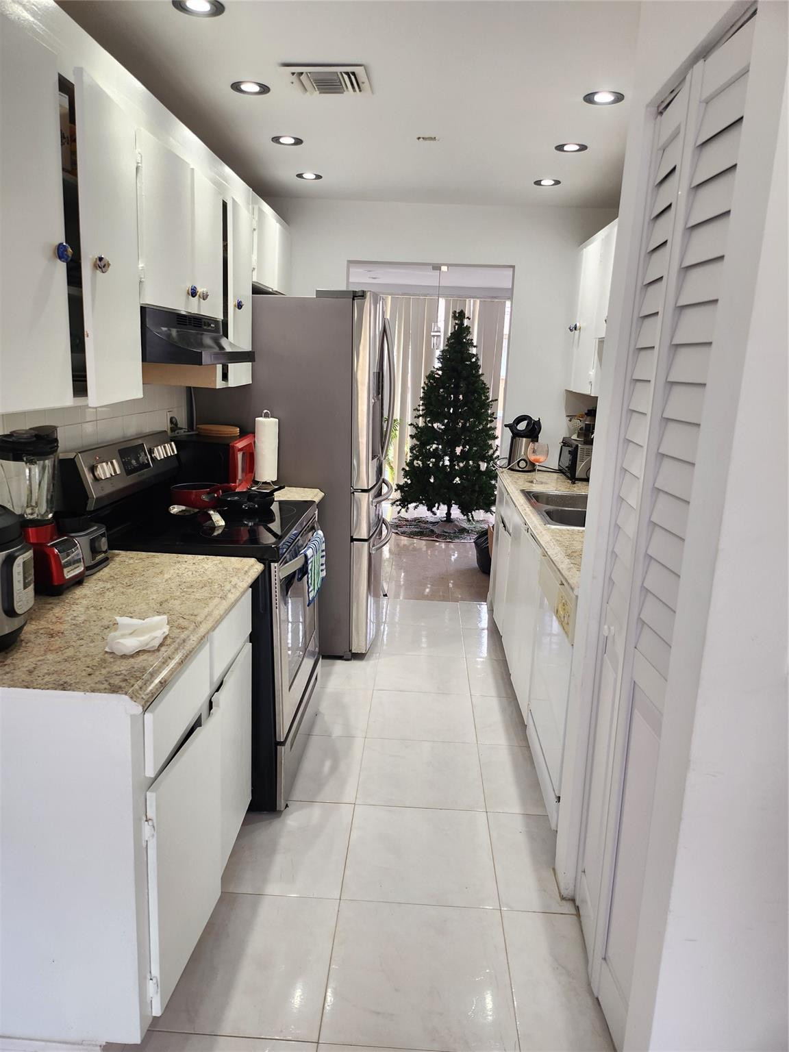 townhouses of jacaranda - Residential