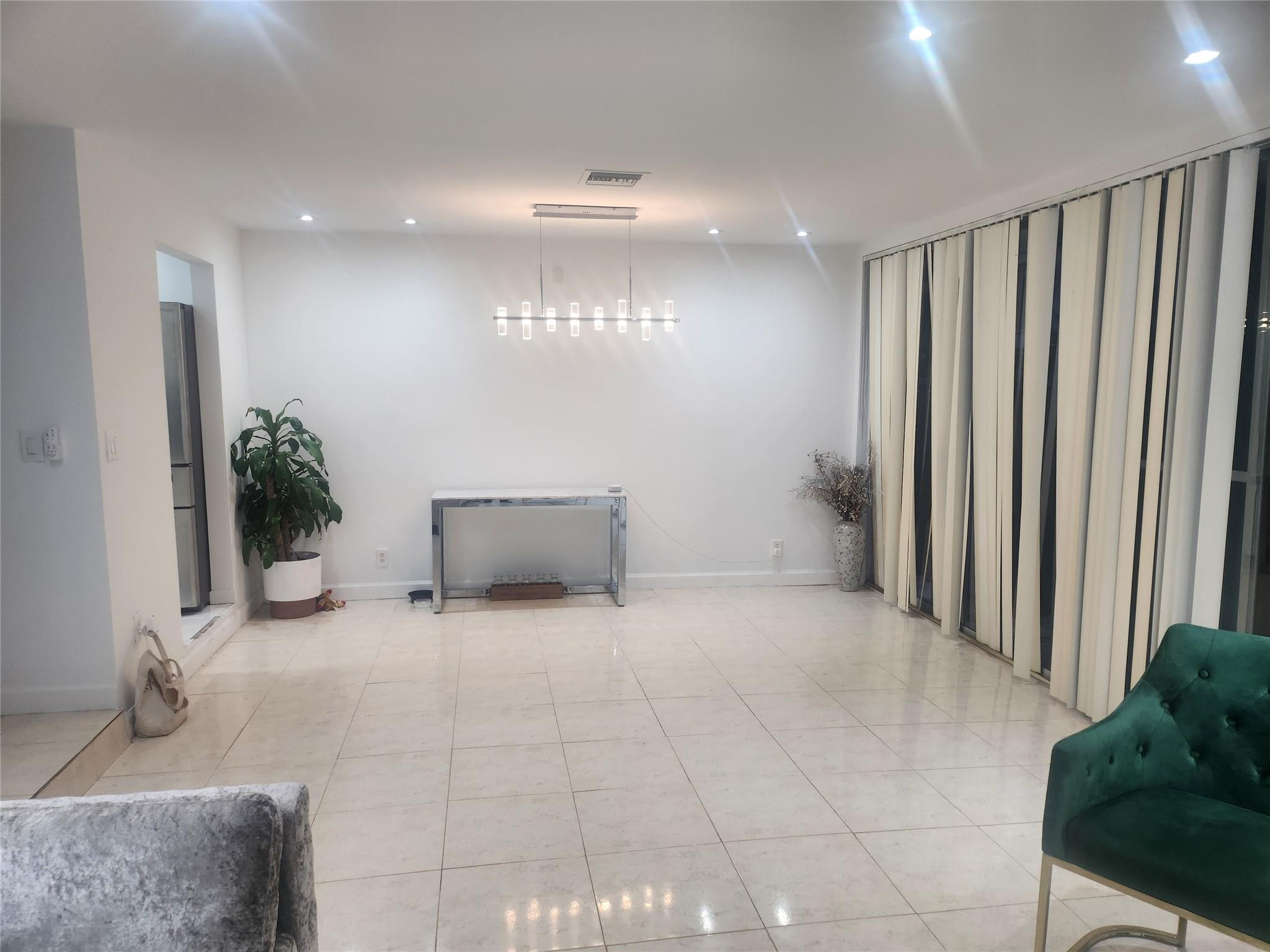 townhouses of jacaranda - Residential