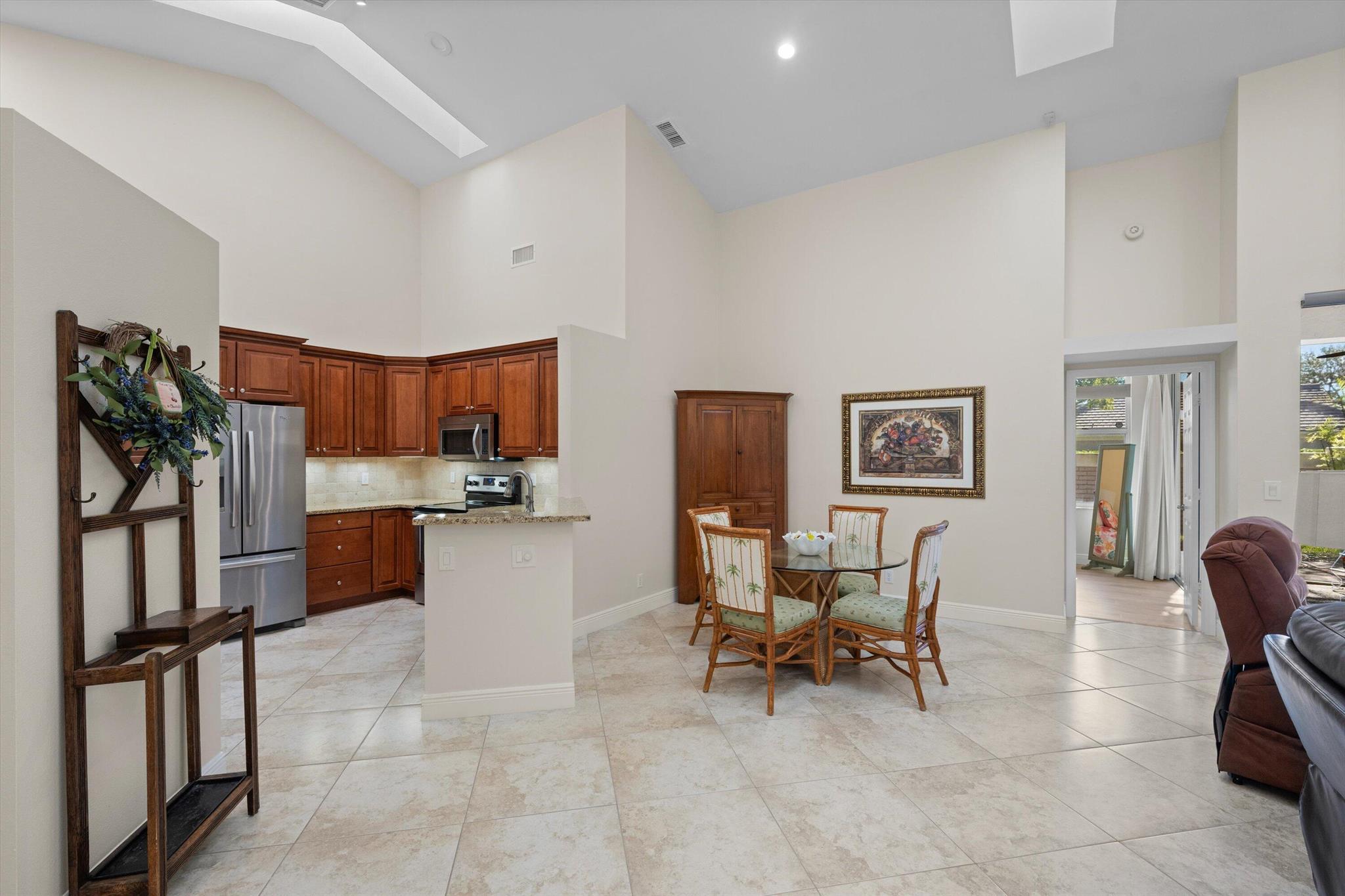 PGA RESORT COMMUNITY OF H - Residential