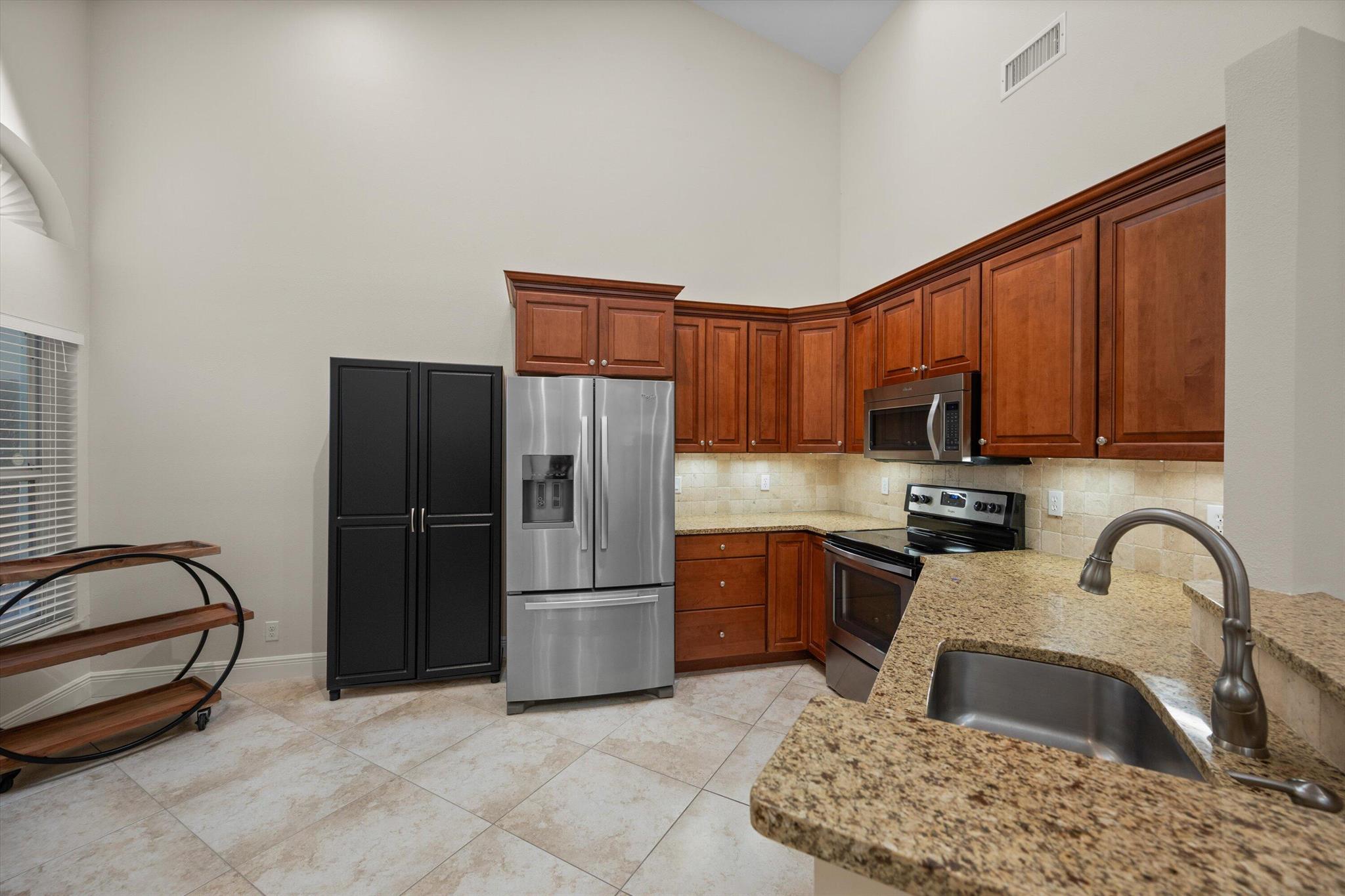 PGA RESORT COMMUNITY OF H - Residential