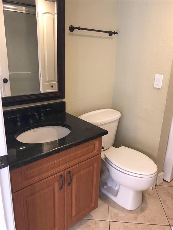 LAKEWOOD OF PALM SPRINGS - Residential Lease