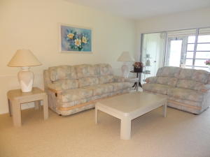 PALM GREENS AT VILLA DEL RAY CONDO II - Residential