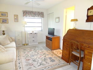 PALM GREENS AT VILLA DEL RAY CONDO II - Residential