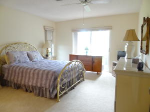 PALM GREENS AT VILLA DEL RAY CONDO II - Residential