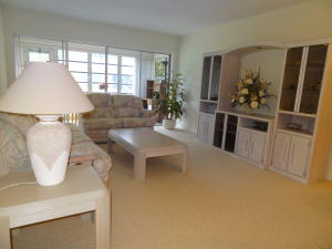 PALM GREENS AT VILLA DEL RAY CONDO II - Residential