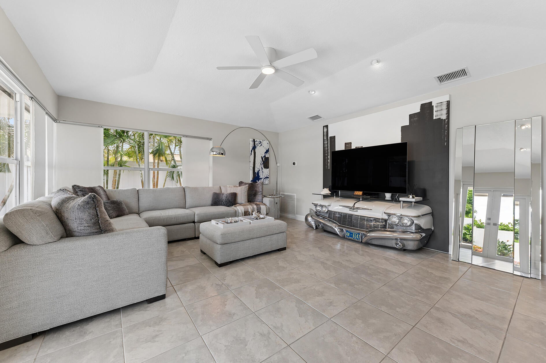 400 NW 72ND Street