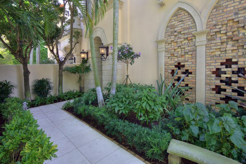 Floral Park - Residential