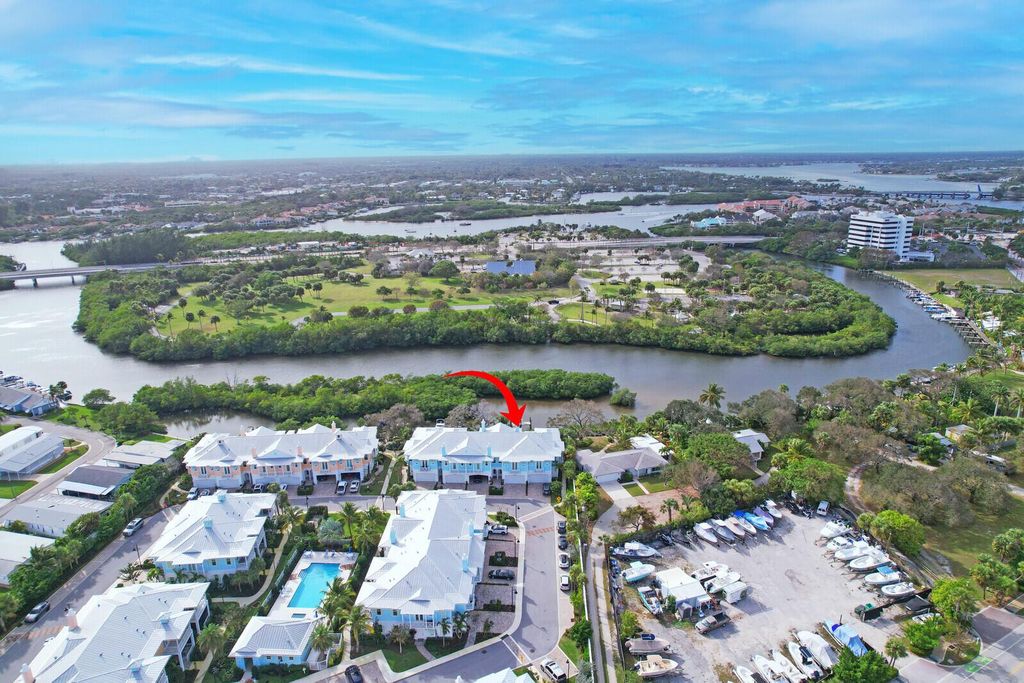 Photo of 623 Inlet Waters Circle, Jupiter, FL 33477 (MLS # R10954195)