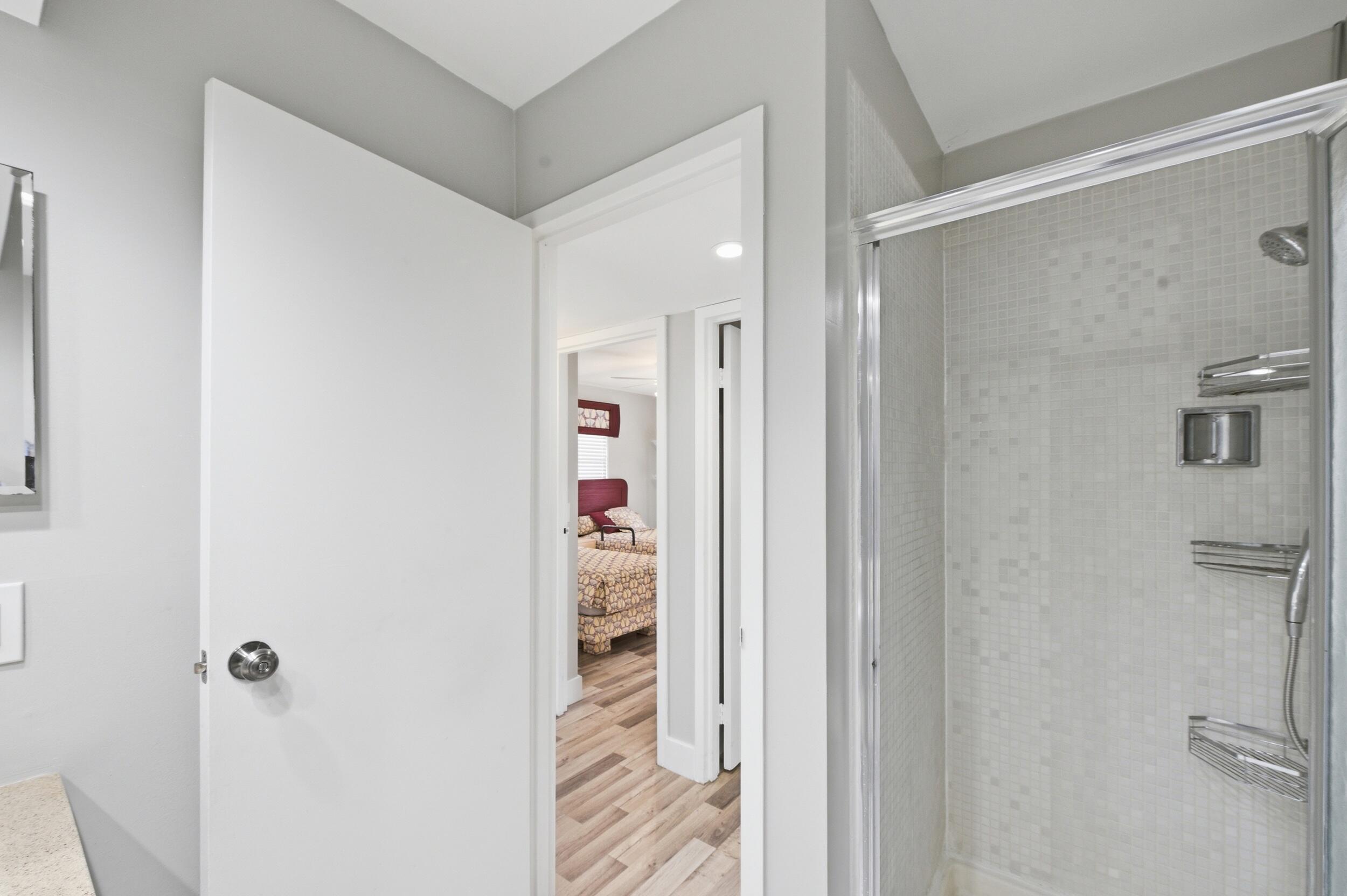 KINGS POINT - Residential