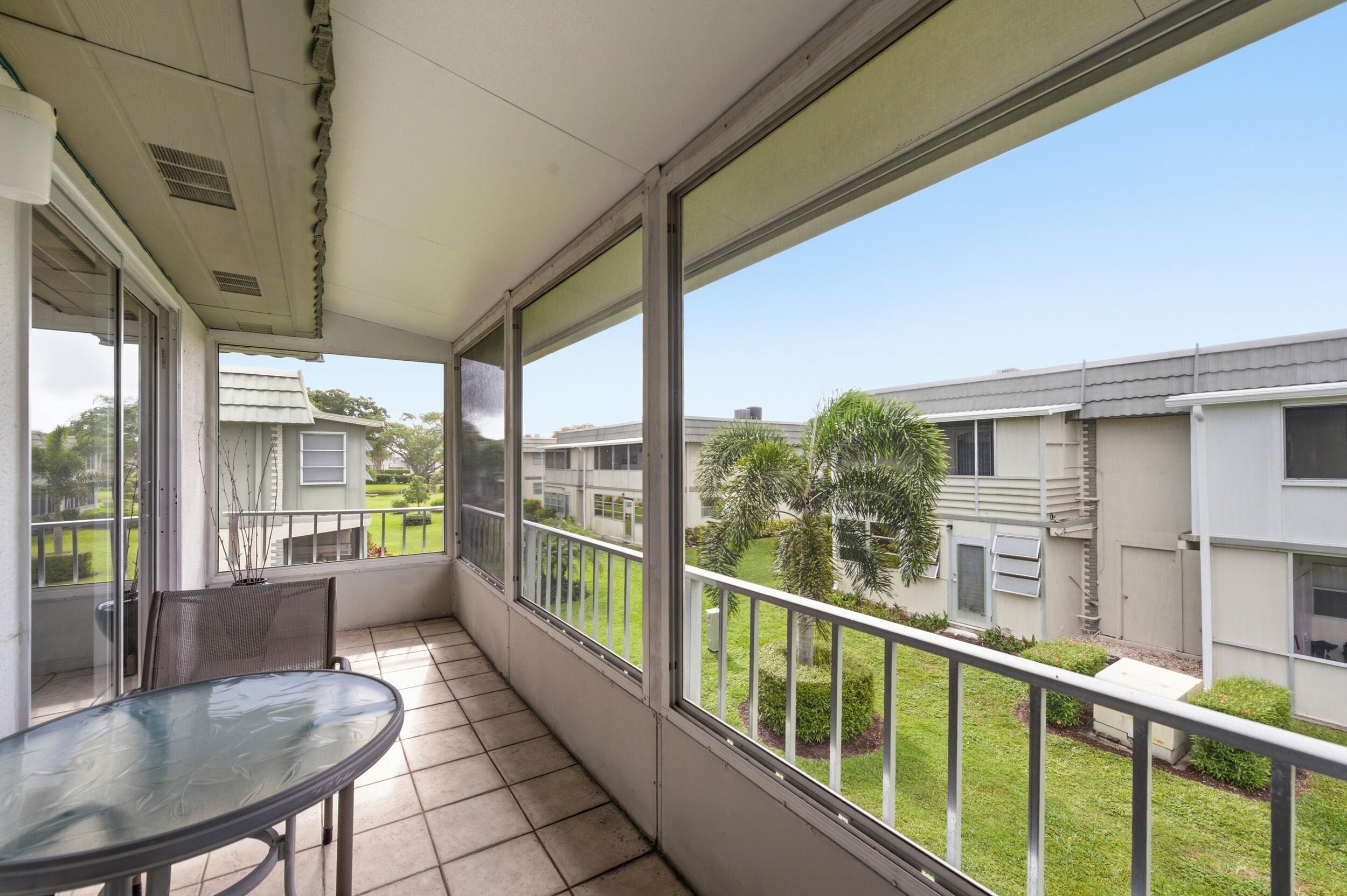 KINGS POINT - Residential