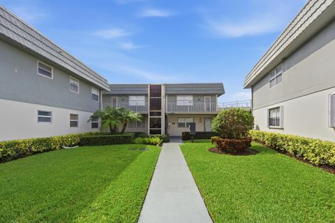 Tiny photo for 756 Flanders P, Delray Beach, FL 33484 (MLS # B26025440)