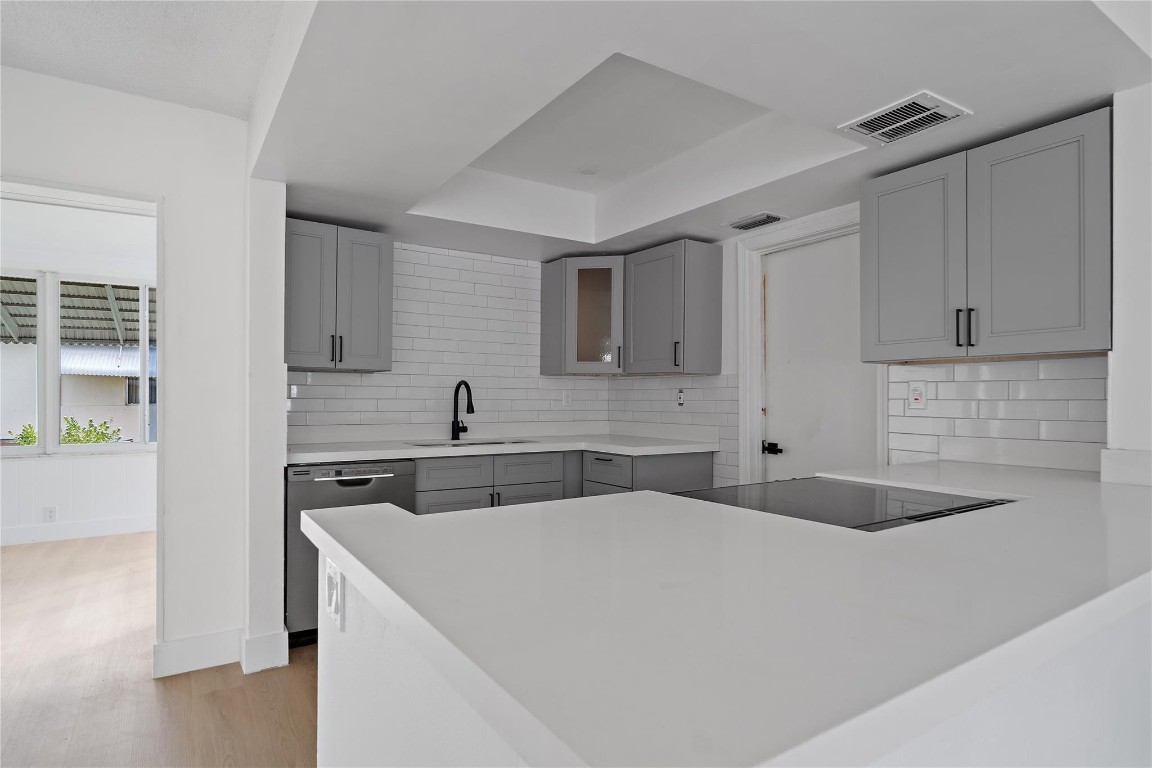 MAINLANDS OF TAMARAC - Residential