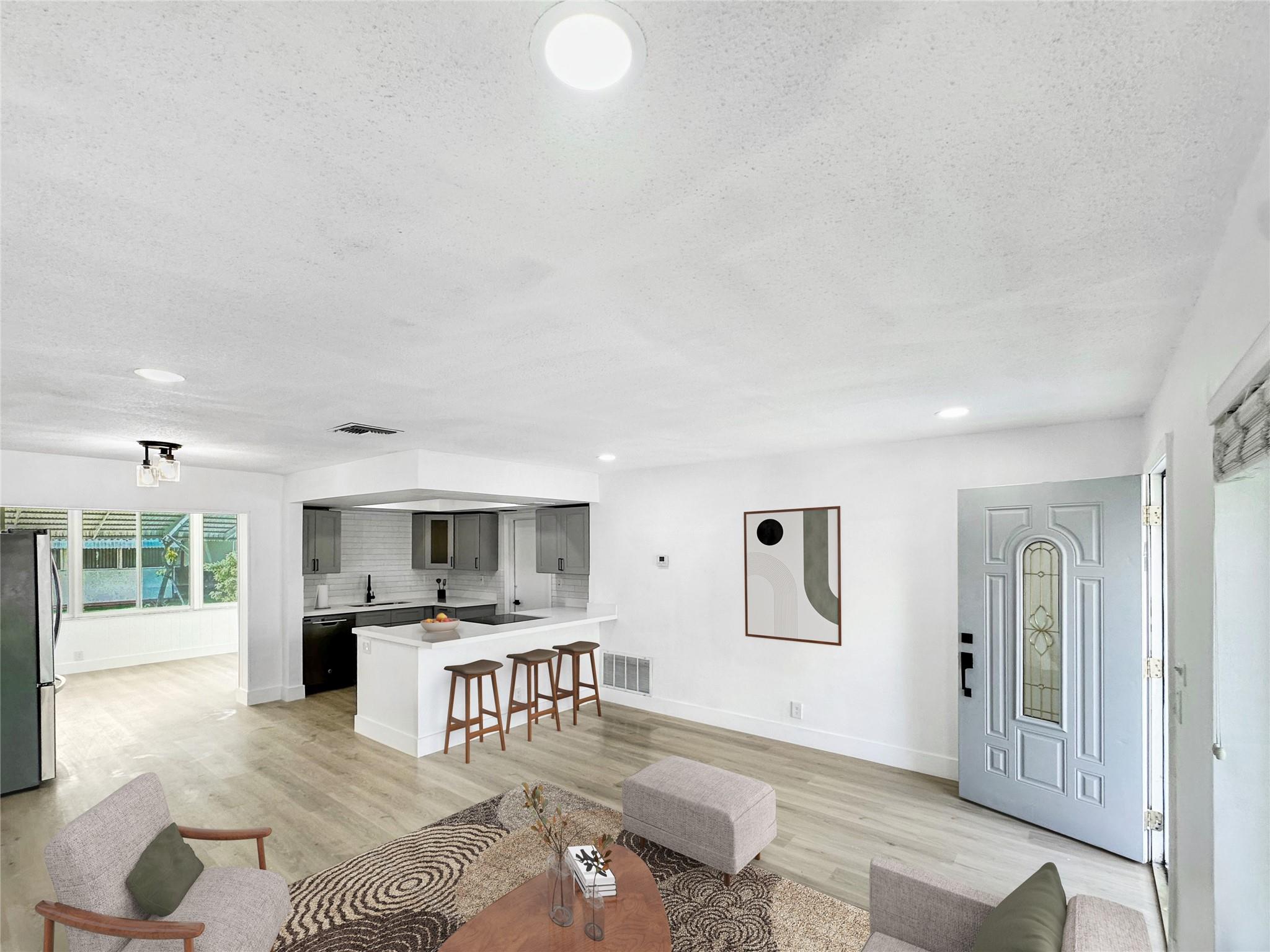 MAINLANDS OF TAMARAC - Residential