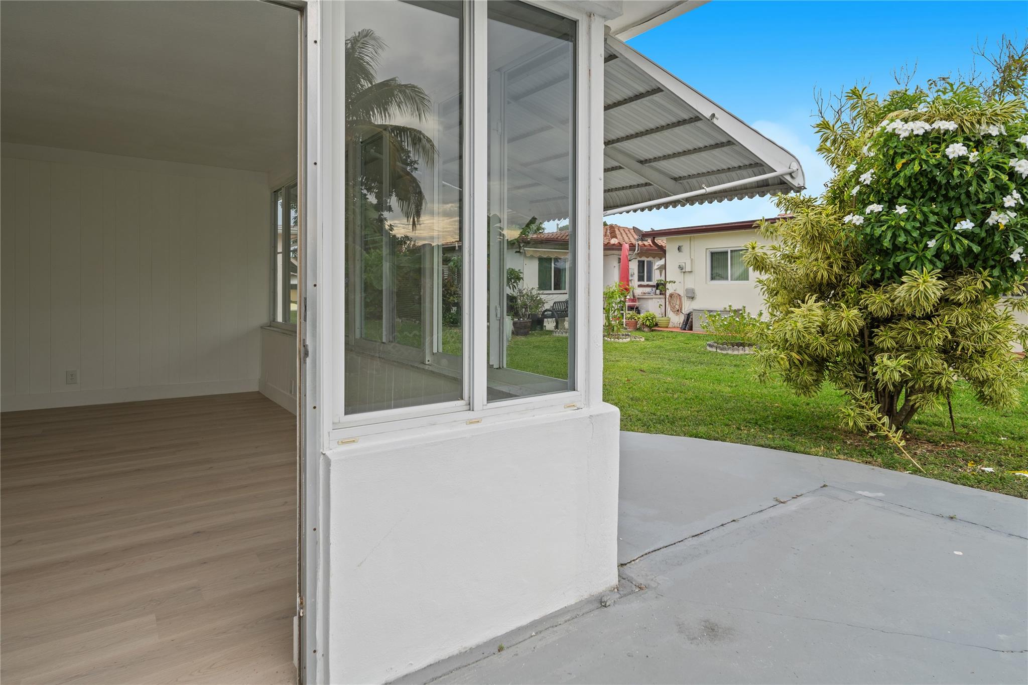 MAINLANDS OF TAMARAC - Residential