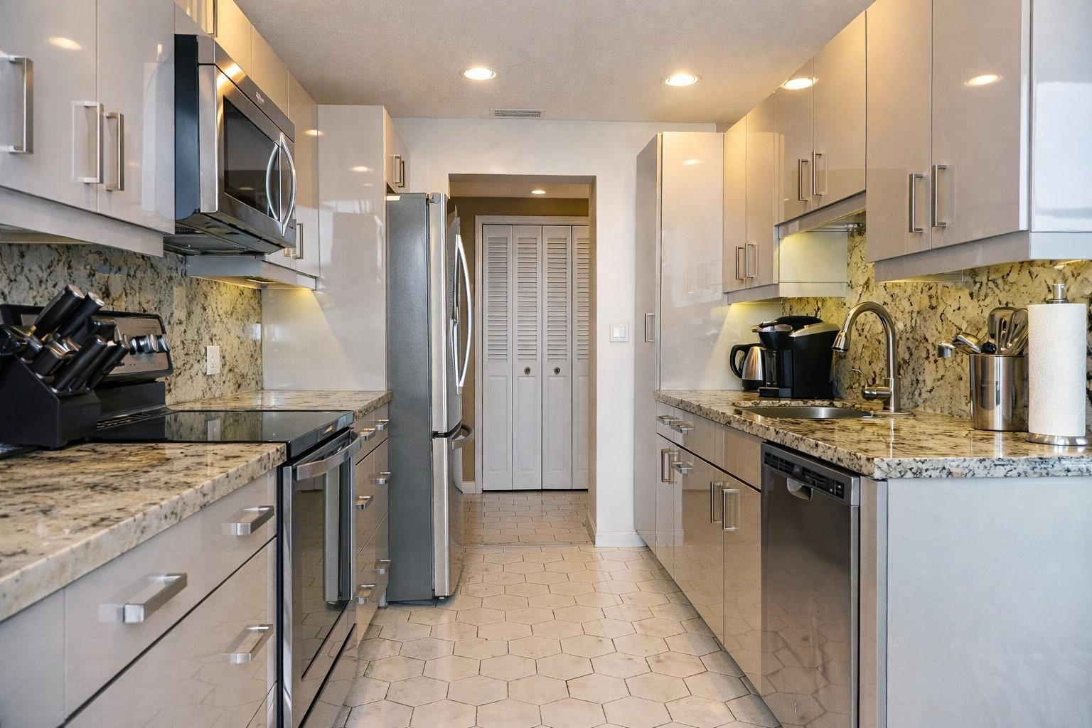 Hillcrest - Residential