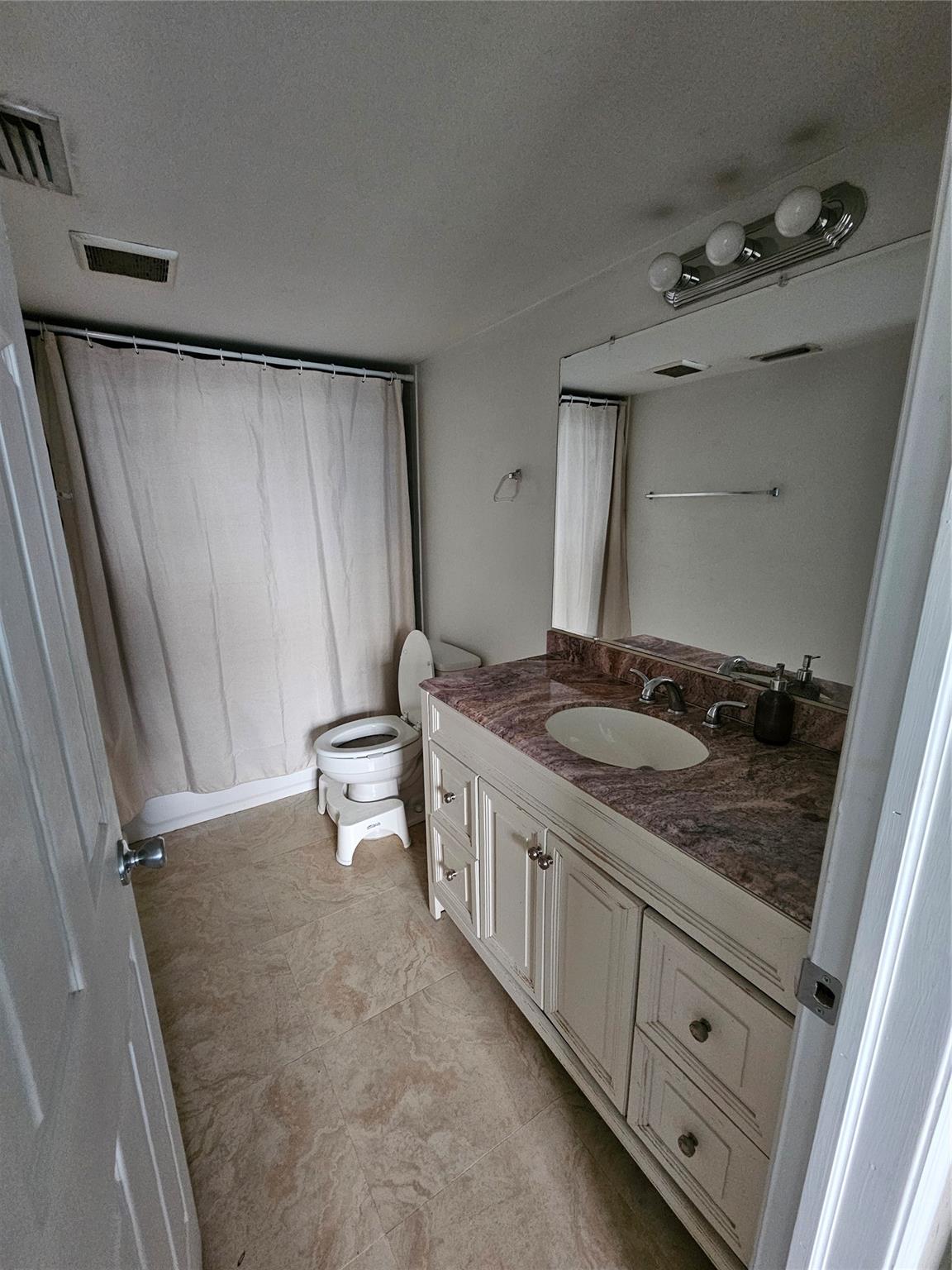 Coral Spgs Estate Twnhms - Residential Lease