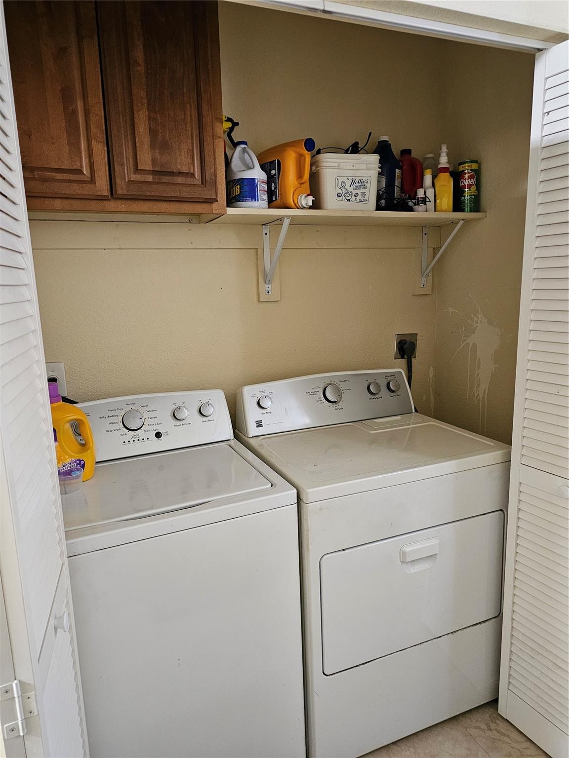 Coral Spgs Estate Twnhms - Residential Lease