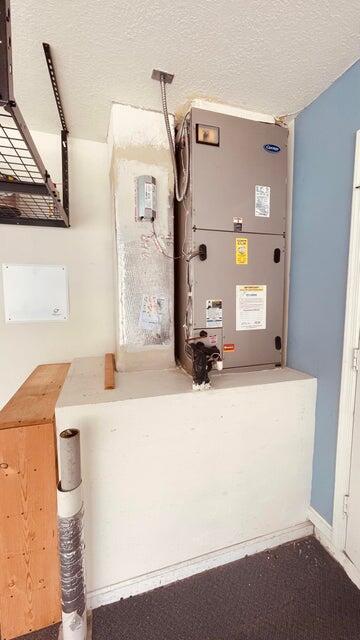 PORT ST LUCIE SECTION 11 - Residential Lease