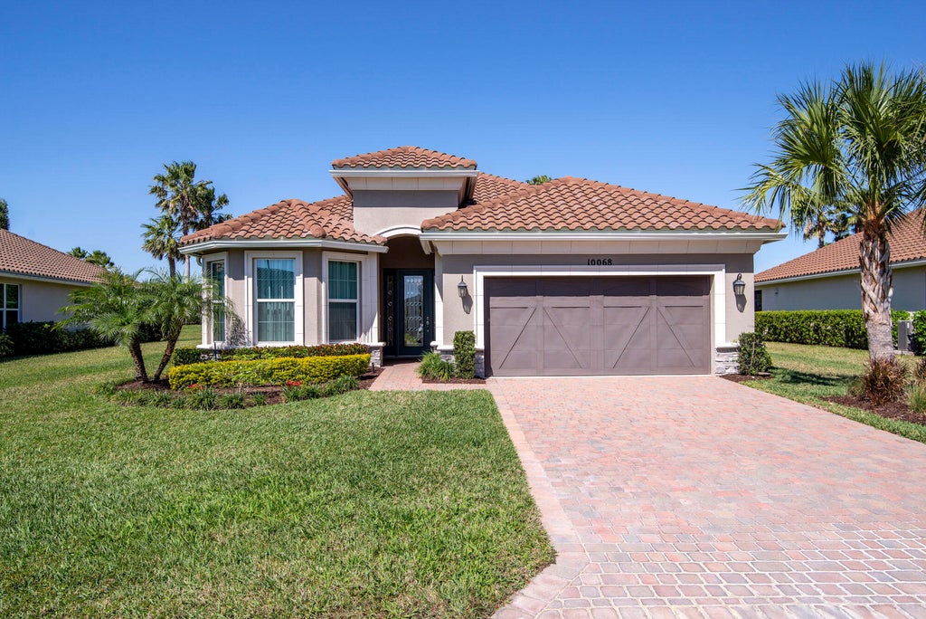 Photo of 10068 SW Red Oak Court, Port Saint Lucie, FL 34987 (MLS # R11071349)