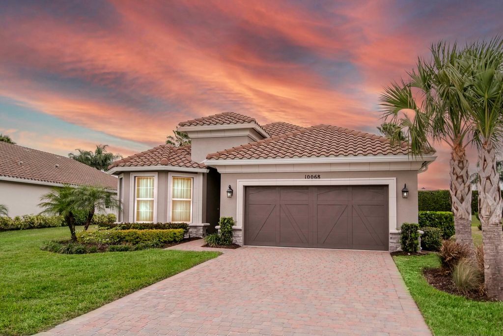 Photo of 10068 SW Red Oak Court, Port Saint Lucie, FL 34987 (MLS # R11071349)