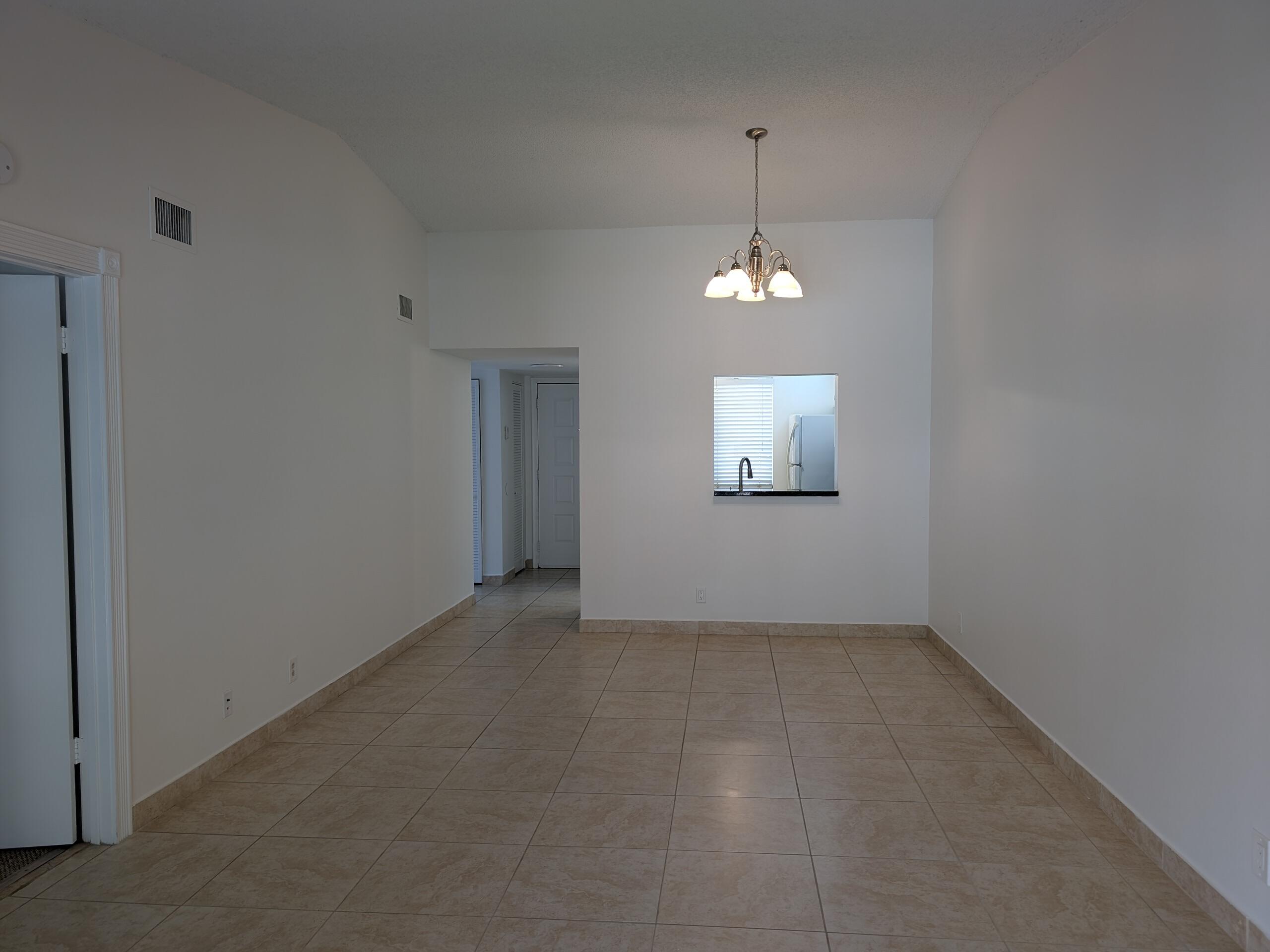 KENSINGTON WALK CONDO - Residential Lease