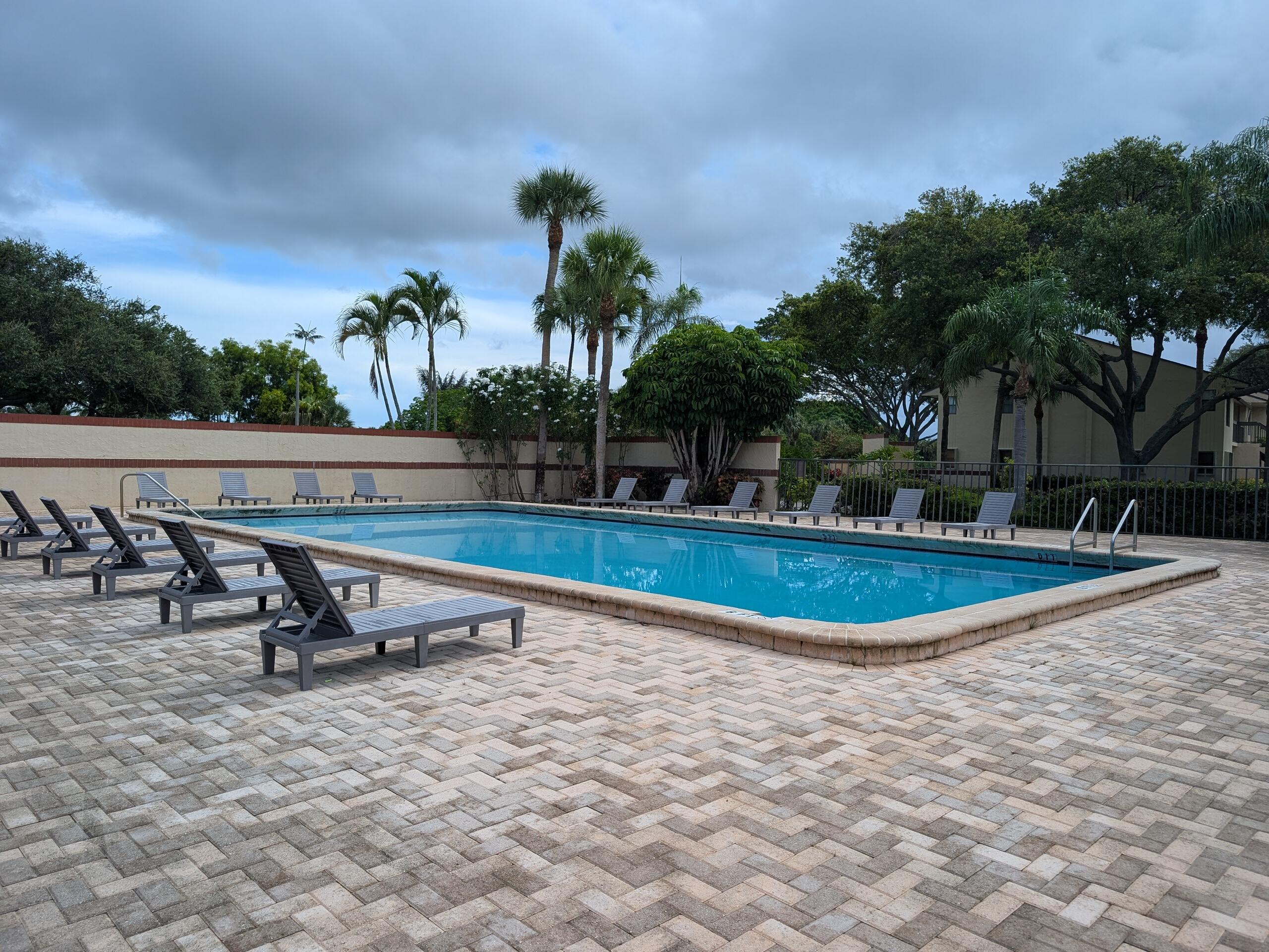 KENSINGTON WALK CONDO - Residential Lease