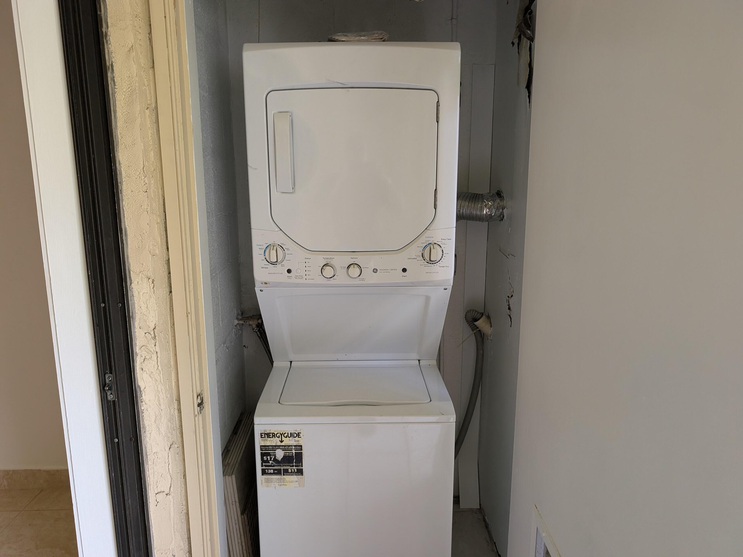 KENSINGTON WALK CONDO - Residential Lease