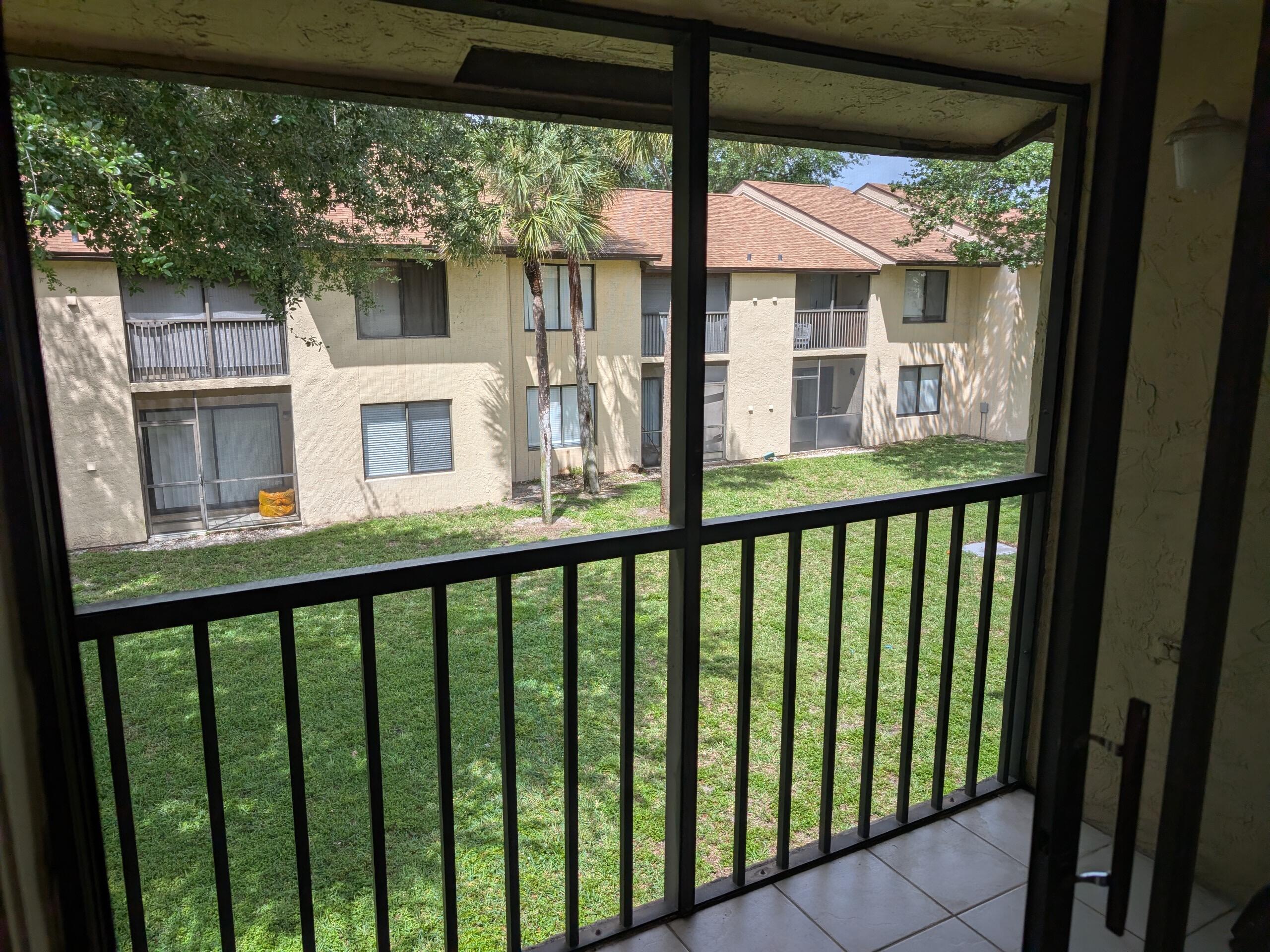 KENSINGTON WALK CONDO - Residential Lease