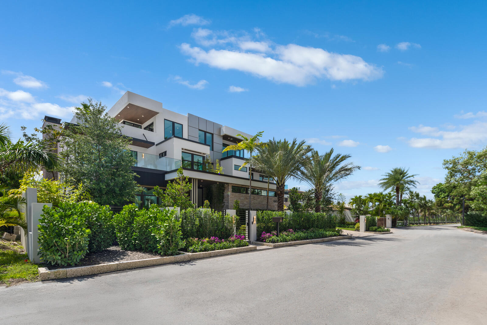 441 Isle Of Palms Drive