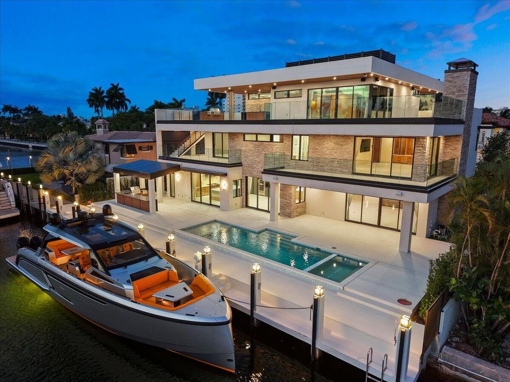 Photo of 441 Isle Of Palms Drive, Fort Lauderdale, FL 33301 (MLS # B26018696)