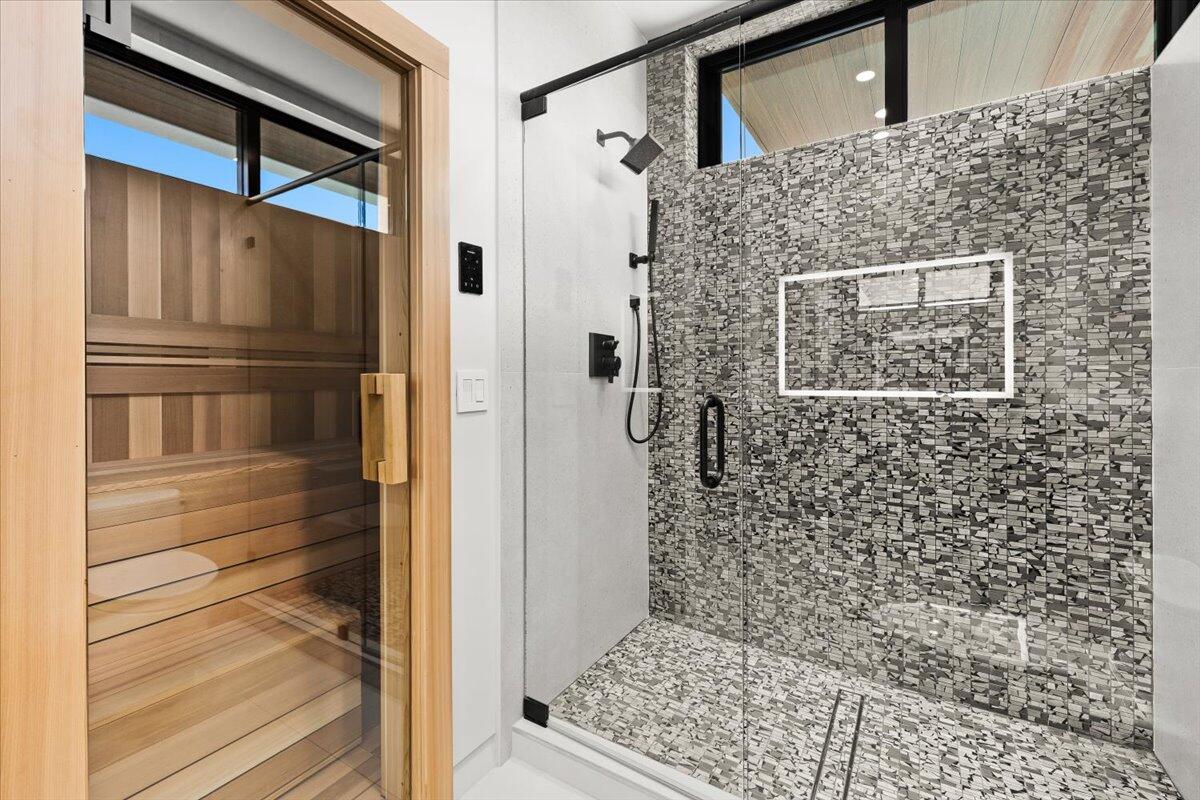 STILWELL ISLES ISLE OF PALMS - Residential