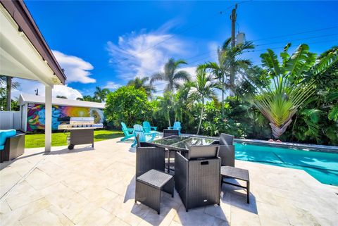 Tiny photo for 250 NE 27th Court, Boca Raton, FL 33431 (MLS # F10537903)