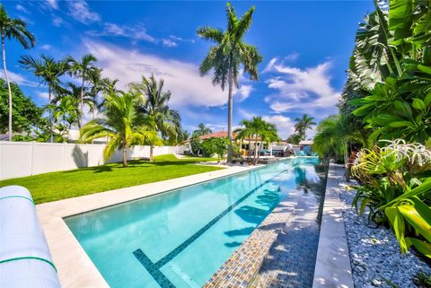 Tiny photo for 250 NE 27th Court, Boca Raton, FL 33431 (MLS # F10537903)