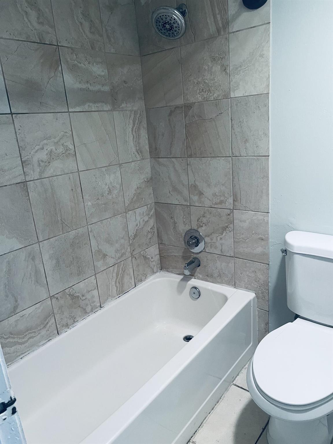MIDPORT PLACE II, A CONDO - Residential Lease