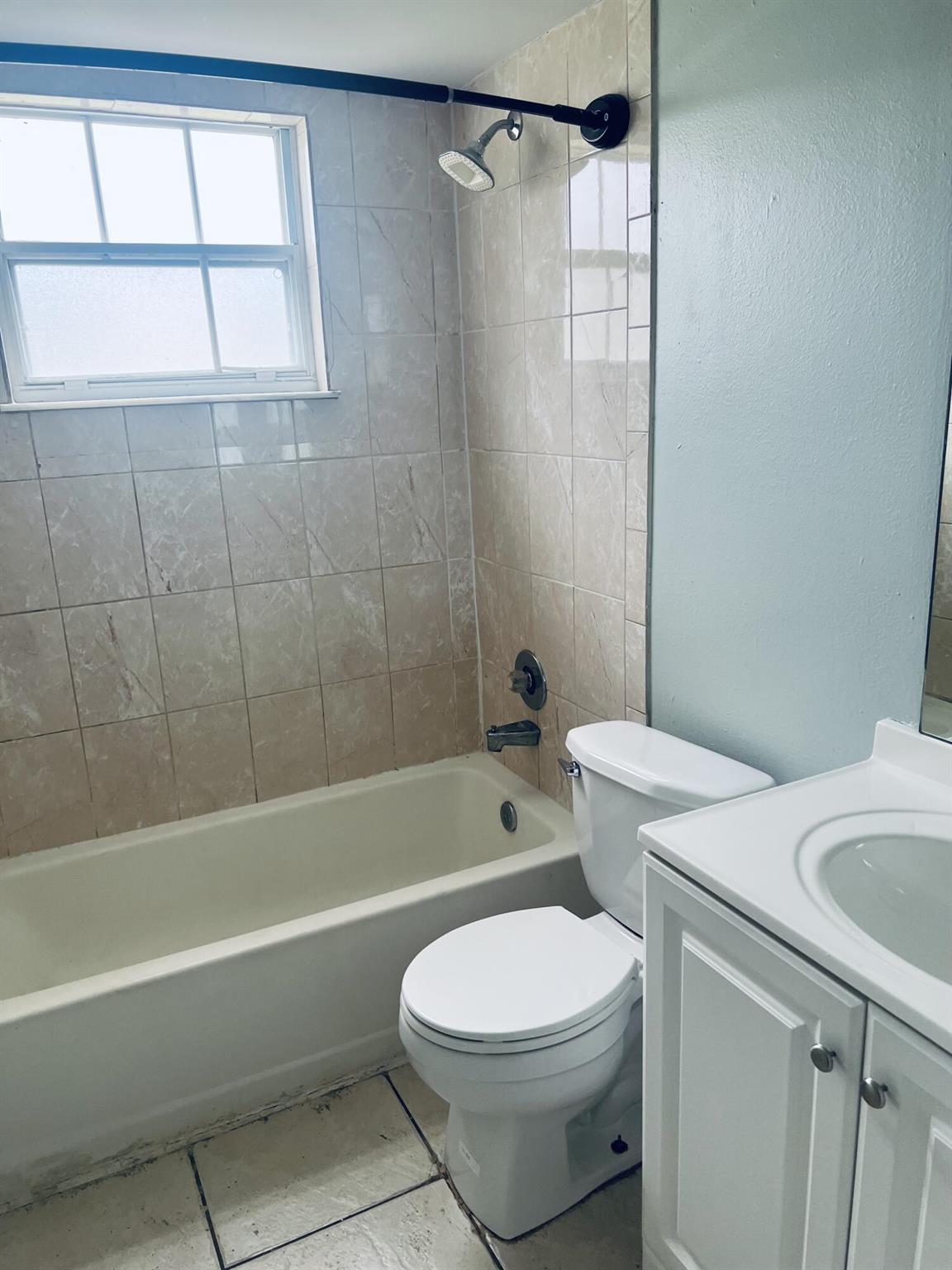 MIDPORT PLACE II, A CONDO - Residential Lease