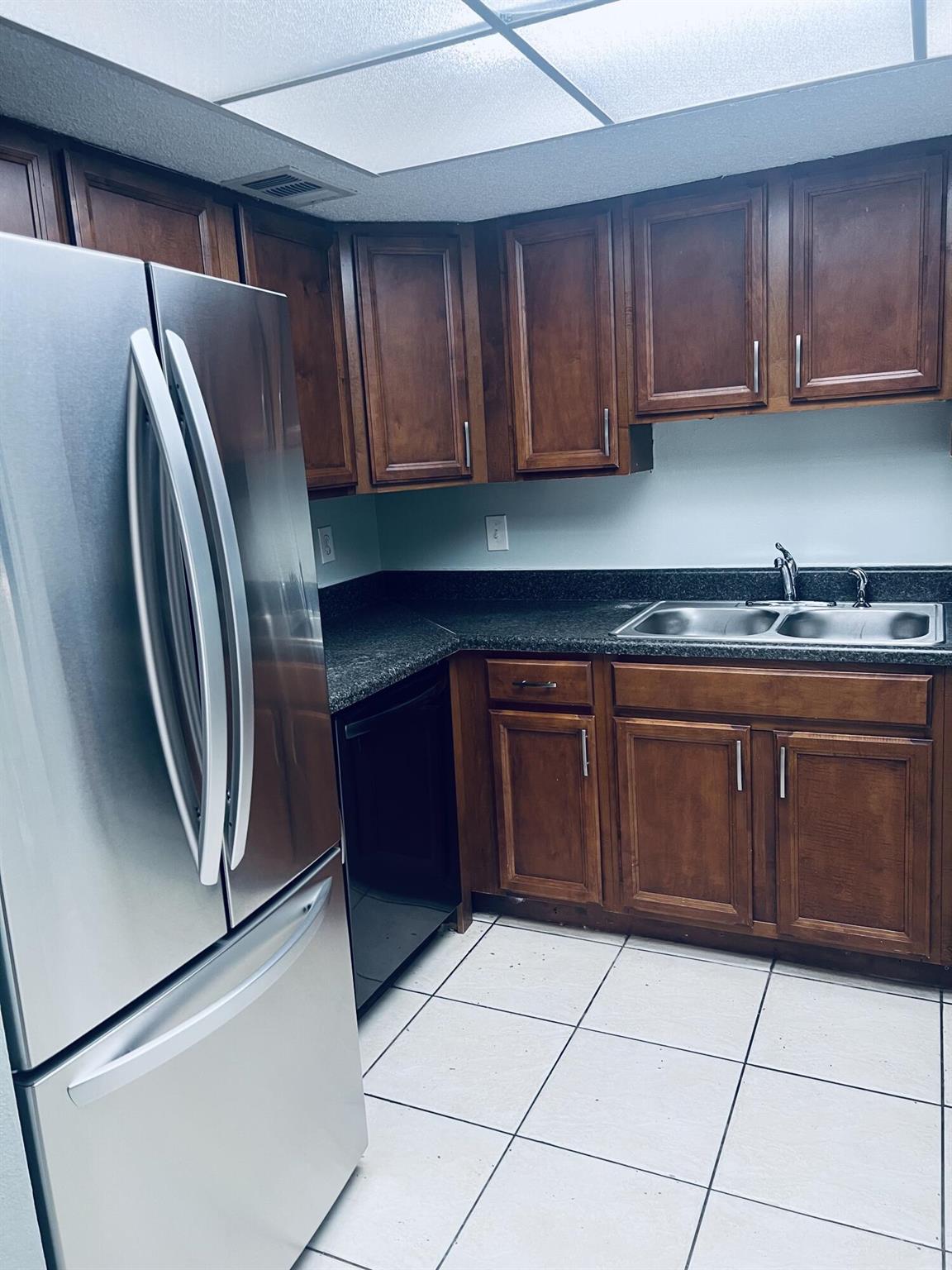 MIDPORT PLACE II, A CONDO - Residential Lease