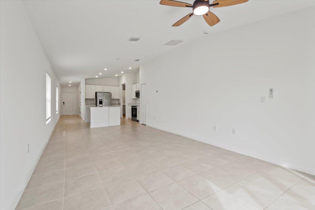 CHAPARRAL P.U.D. PHASE TH - Residential Lease