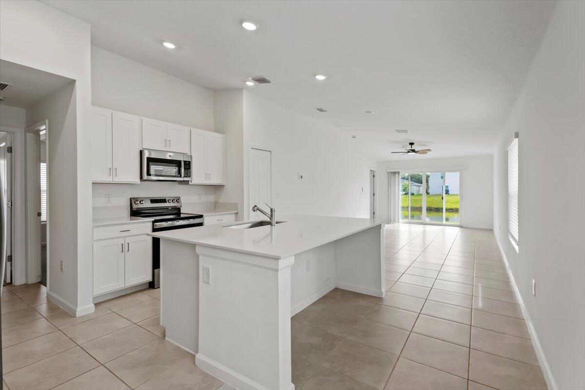 CHAPARRAL P.U.D. PHASE TH - Residential Lease