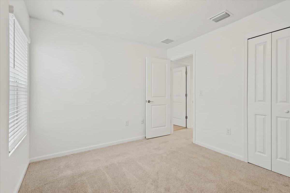 CHAPARRAL P.U.D. PHASE TH - Residential Lease