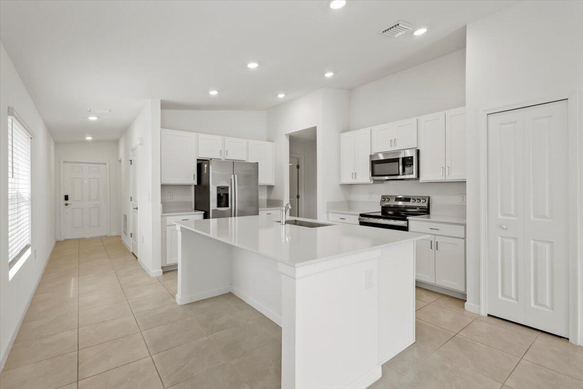 CHAPARRAL P.U.D. PHASE TH - Residential Lease