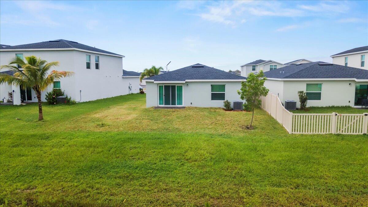 CHAPARRAL P.U.D. PHASE TH - Residential Lease