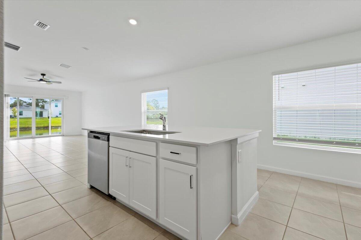 CHAPARRAL P.U.D. PHASE TH - Residential Lease