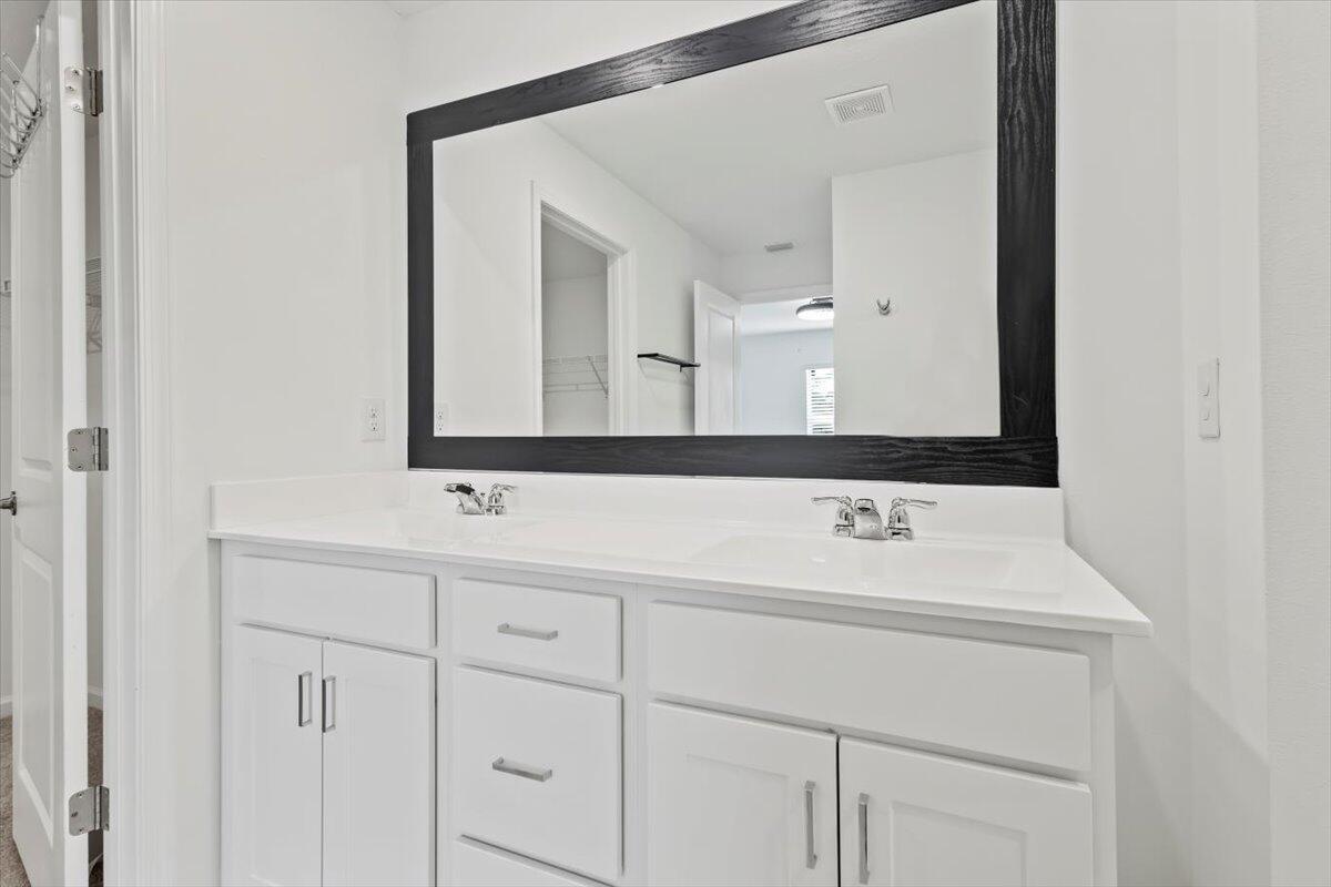 CHAPARRAL P.U.D. PHASE TH - Residential Lease