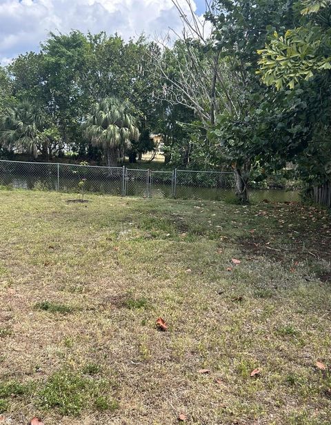 A home in Royal Palm Beach