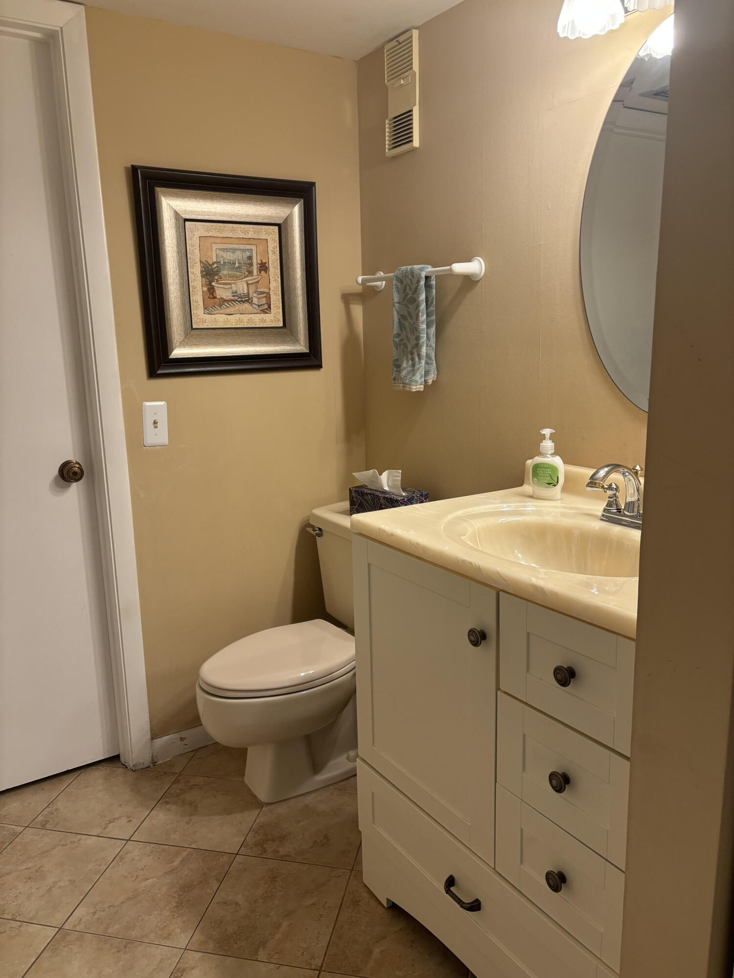 JUPITER BAY ONE THRU SIX CONDO - Residential Lease