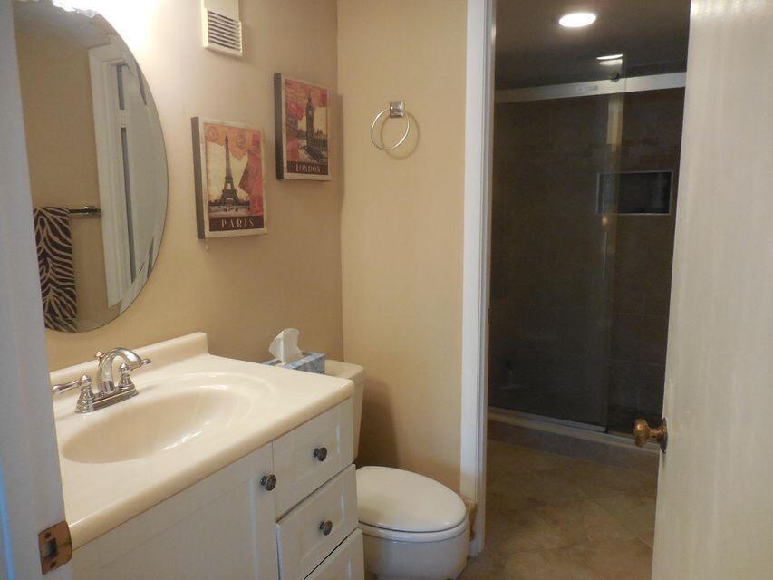 JUPITER BAY ONE THRU SIX CONDO - Residential Lease