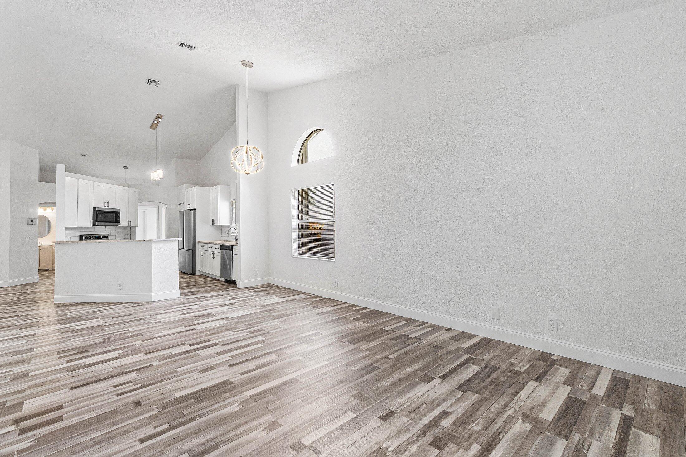 FLORAL LAKES 1 - Residential