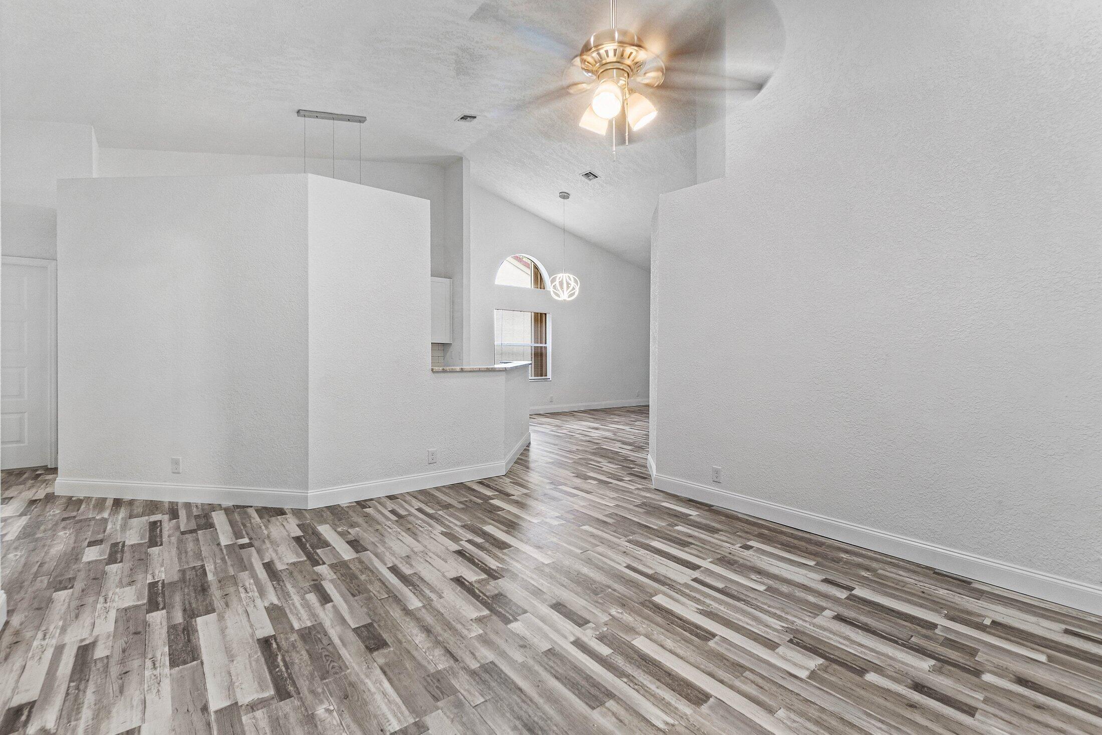 FLORAL LAKES 1 - Residential