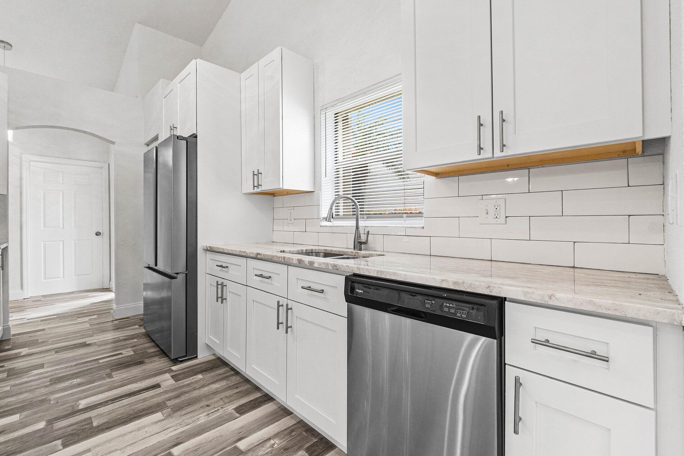 FLORAL LAKES 1 - Residential