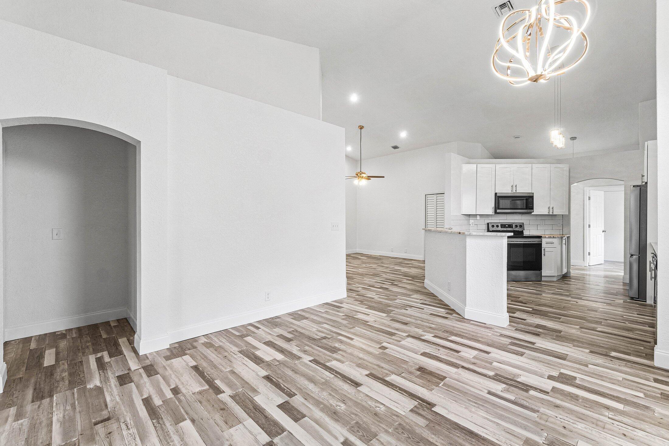 FLORAL LAKES 1 - Residential